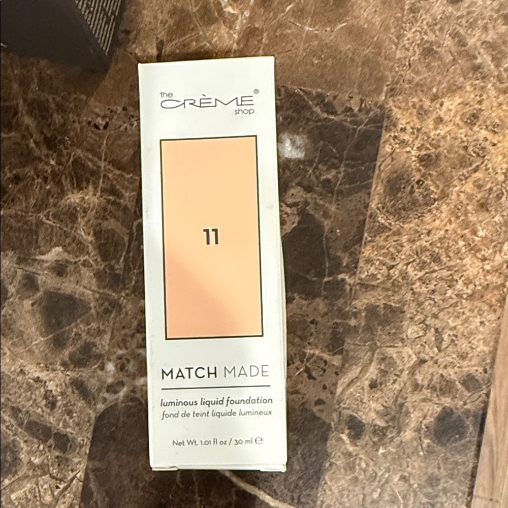 The Crème Shop Luminous Liquid Foundation - Cream